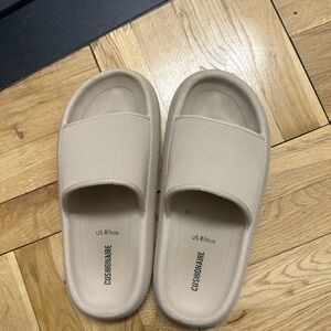 Cushionaire Women's Cream Sandals